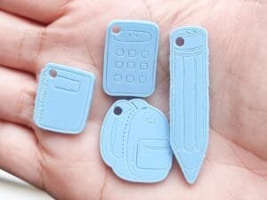 Pingente escolar azul claro -  pct c/05 und