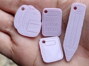 Pingente escolar lilás claro -  pct c/05 und