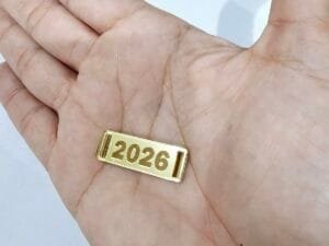 Passador retangular Mod 01 - para elástico chato - 2026 deitado - espelhado dourado - pct c/05 und