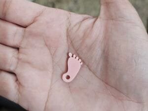 Pingente Pezinho - Rosa Salmão c/5und